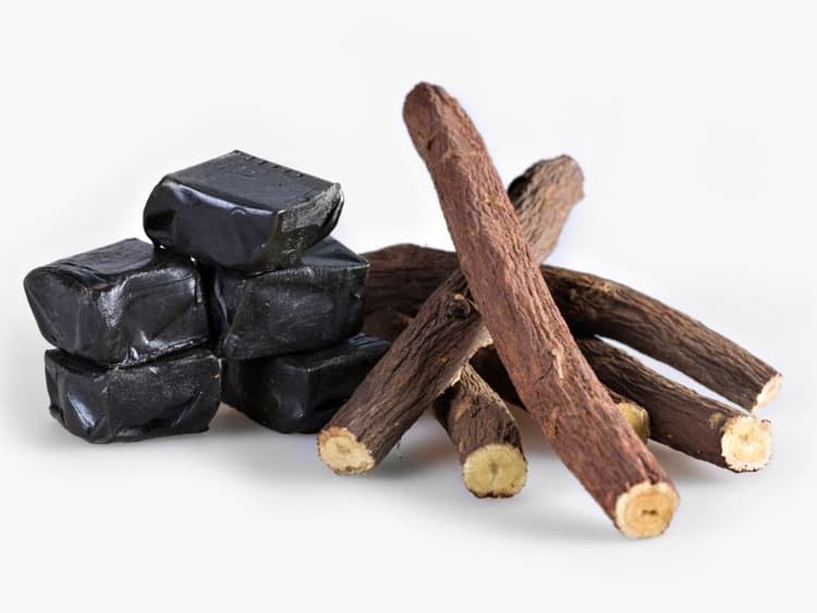 Can Dogs Eat Licorice? Waldo's Friends